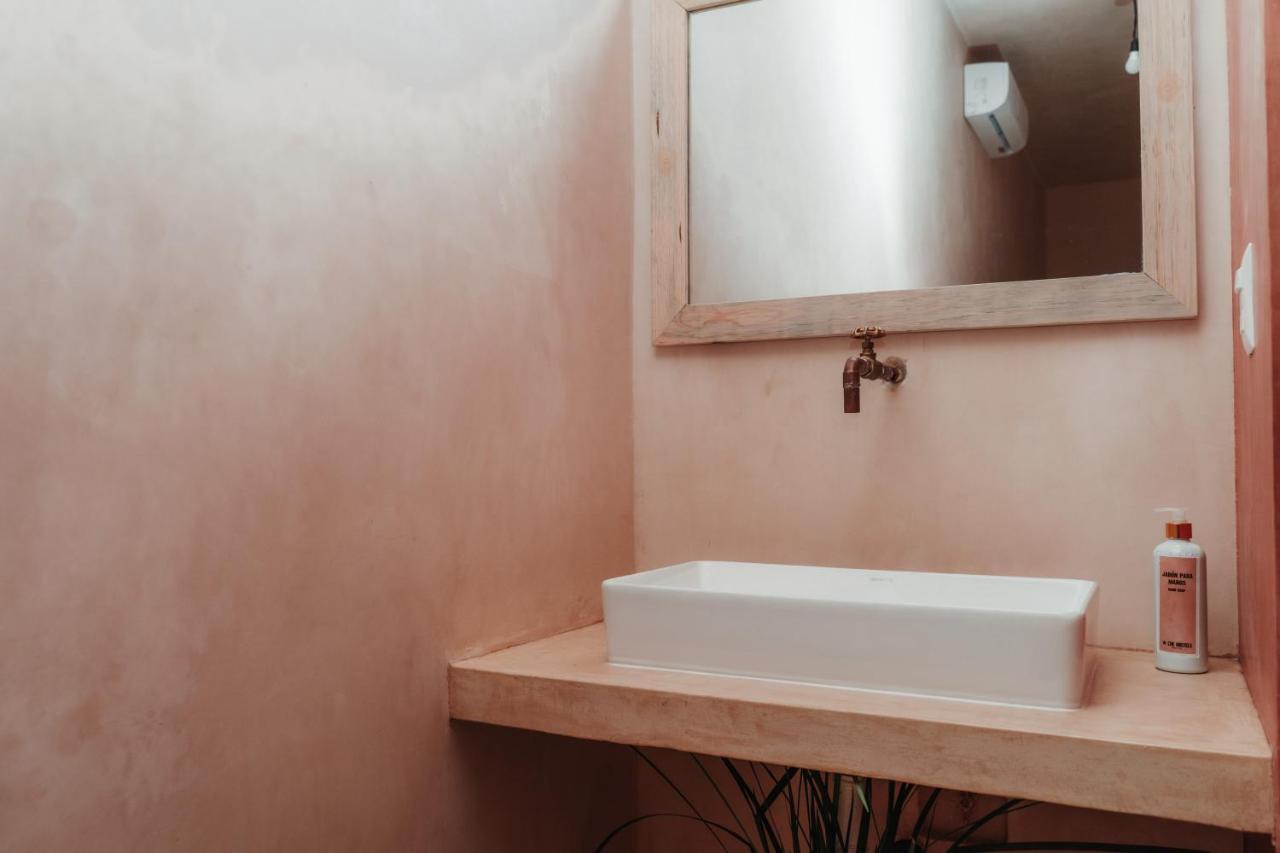 Che Valladolid Hostel & Bar Adults Only Екстериор снимка