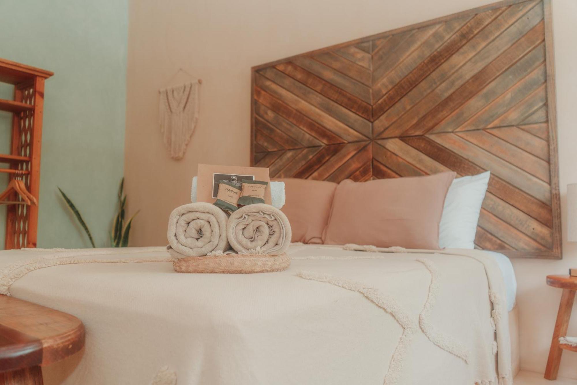 Che Valladolid Hostel & Bar Adults Only Екстериор снимка
