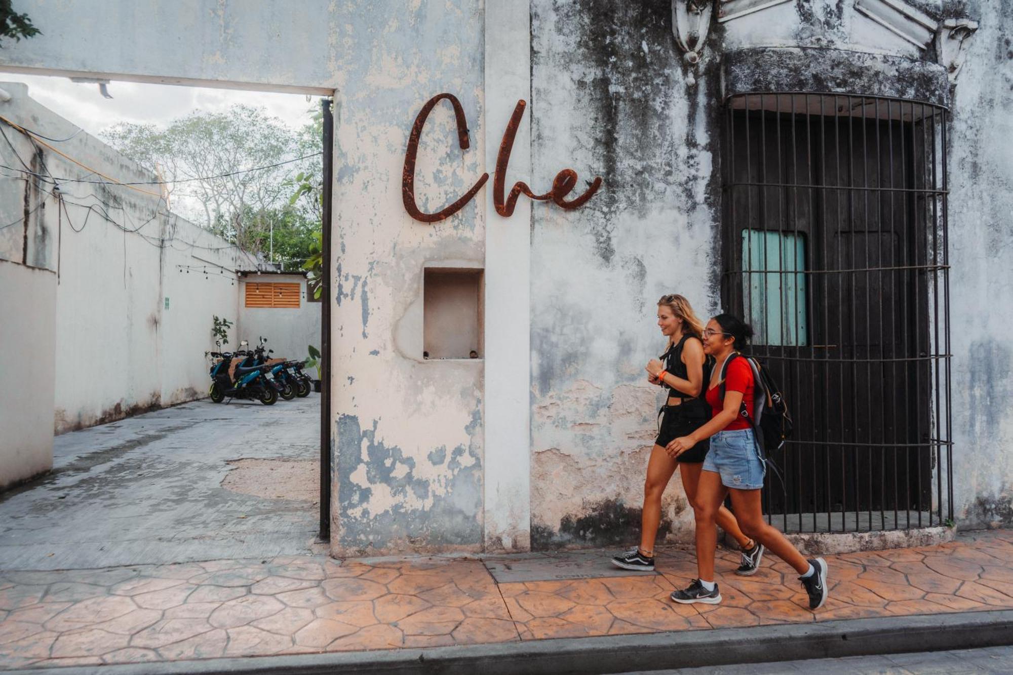 Che Valladolid Hostel & Bar Adults Only Екстериор снимка